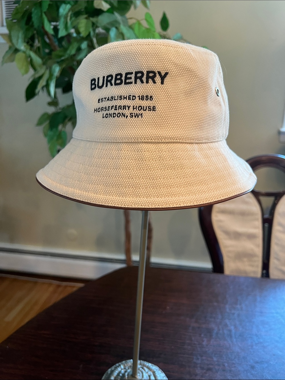 Burberry Cream Cotton Bucket Hat with Black Logo